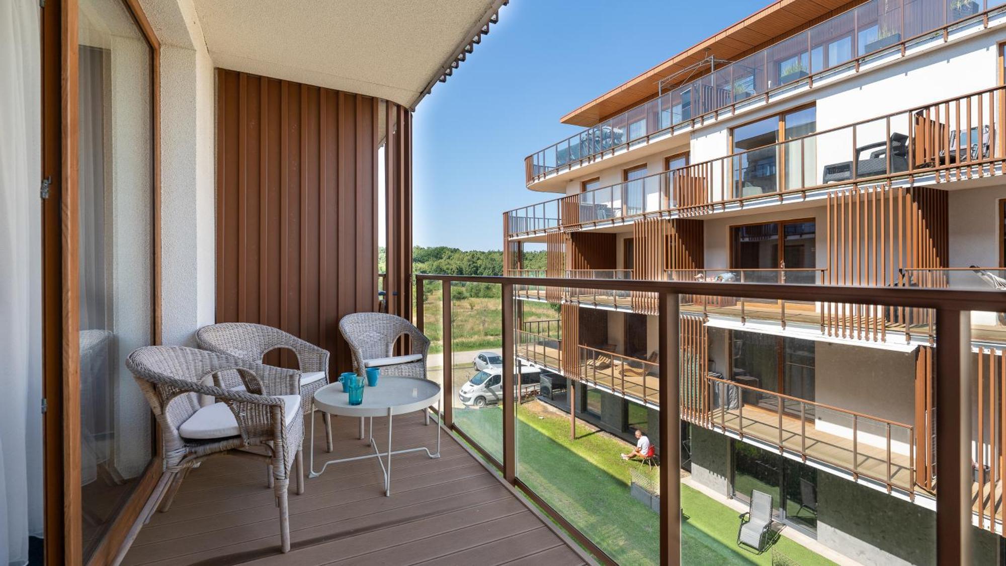 Apartamenty Sun & Snow Kolobrzeg Resorts Z Basenem Exteriör bild