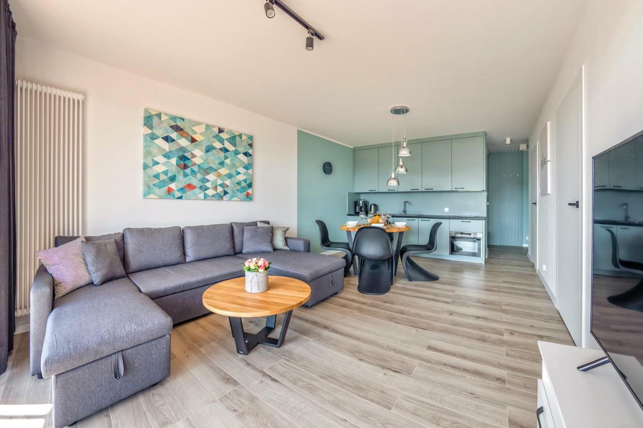 Apartamenty Sun & Snow Kolobrzeg Resorts Z Basenem Exteriör bild